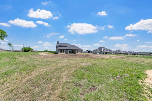 451 Solo Ridge Drive, Waxahachie, TX 75167