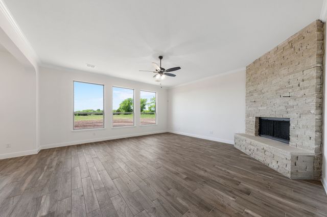 451 Solo Ridge Drive, Waxahachie, TX 75167