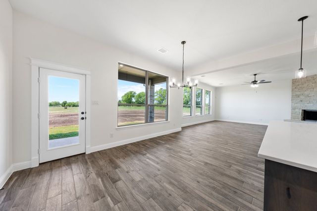 451 Solo Ridge Drive, Waxahachie, TX 75167