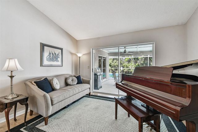 9210 DAYFLOWER DRIVE, Tampa, FL 33647