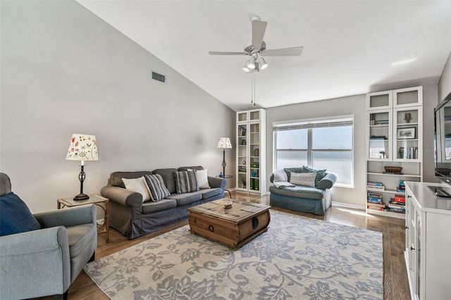 9210 DAYFLOWER DRIVE, Tampa, FL 33647