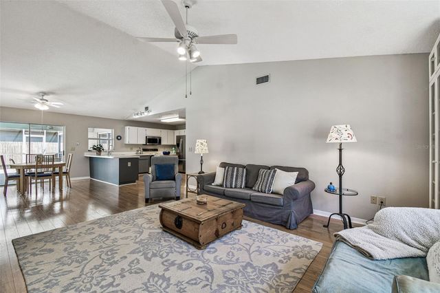 9210 DAYFLOWER DRIVE, Tampa, FL 33647