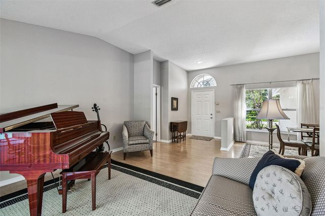 9210 DAYFLOWER DRIVE, Tampa, FL 33647