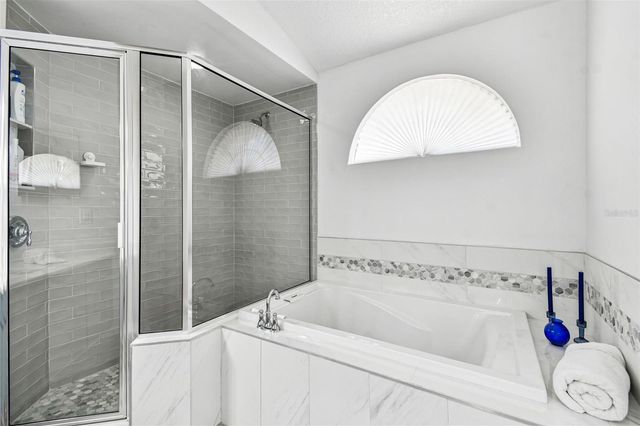 9210 DAYFLOWER DRIVE, Tampa, FL 33647