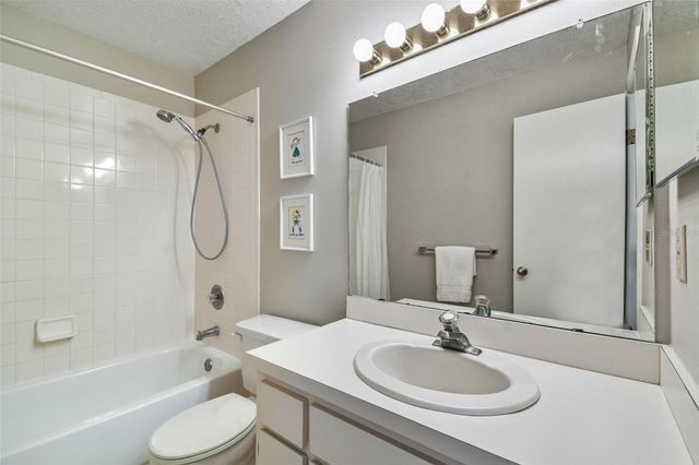 9210 DAYFLOWER DRIVE, Tampa, FL 33647