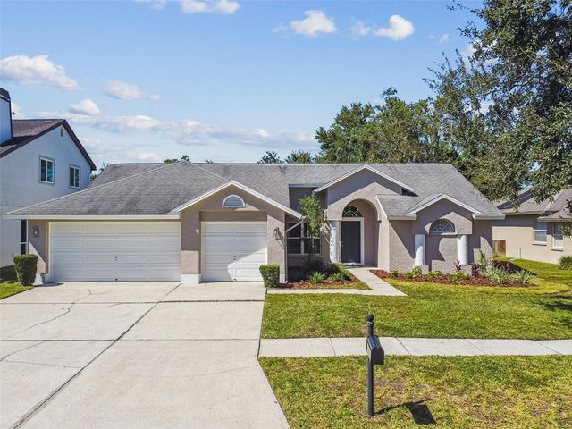 9210 DAYFLOWER DRIVE, Tampa, FL 33647