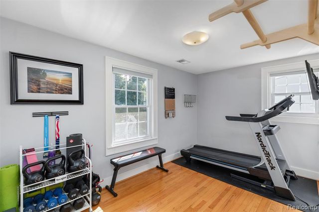 1208 Villa Road, Birmingham, MI 48009