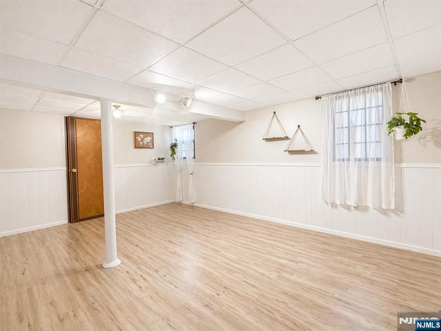 60 Sergent Court, Bergenfield, NJ 07621