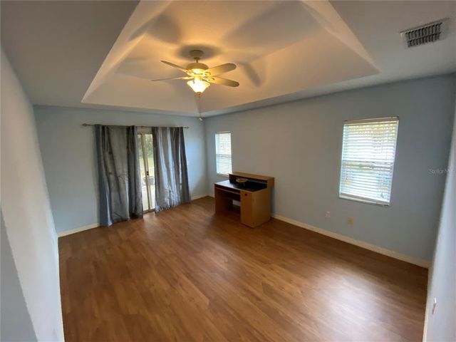 39913 SUN GLO COURT, Lady Lake, FL 32159