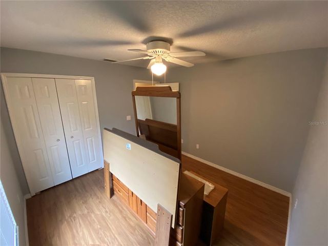39913 SUN GLO COURT, Lady Lake, FL 32159