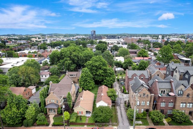 1306 7th Ave, N, Nashville, TN 37208