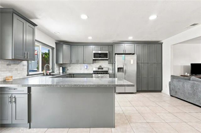 2799 Mustang Lane, Norco, CA 92860