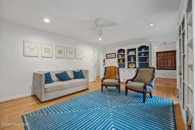 1123 N Fort Bragg Road, Southern Pines, NC 28387