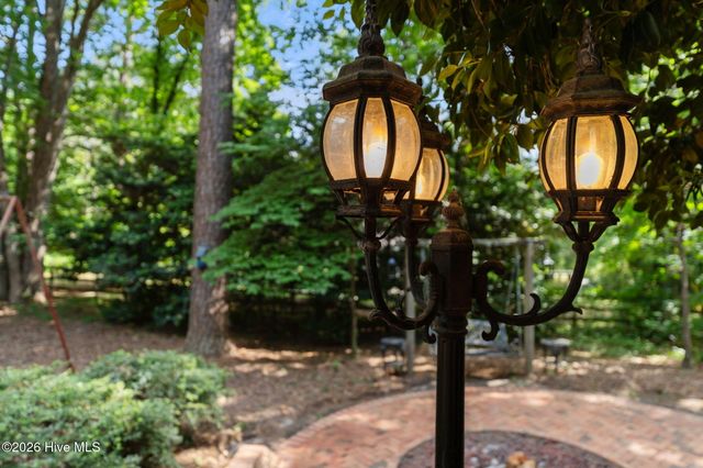 1123 N Fort Bragg Road, Southern Pines, NC 28387
