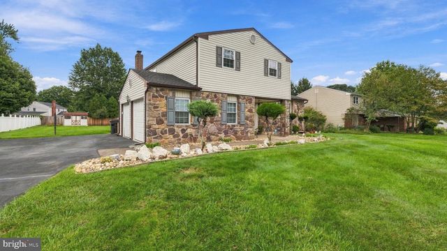 55 NANCY DR, Richboro, PA 18954