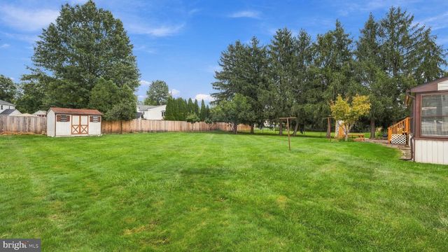 55 NANCY DR, Richboro, PA 18954