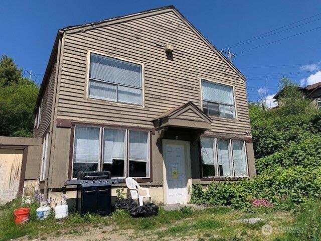 13076 Renton Avenue S, Renton, WA 98178