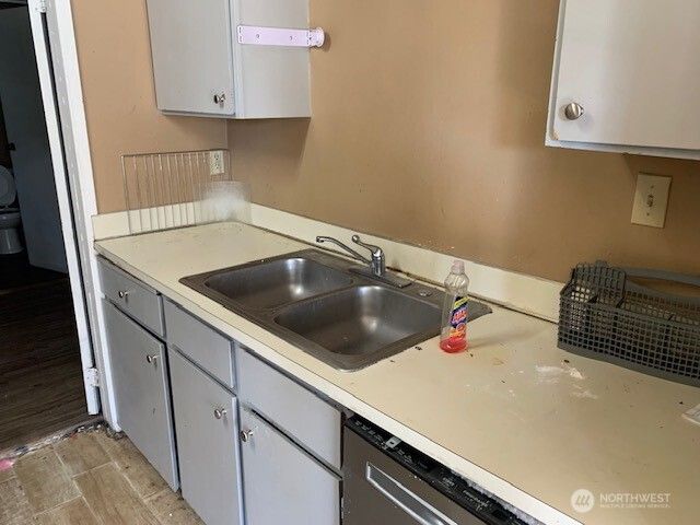 13076 Renton Avenue S, Renton, WA 98178