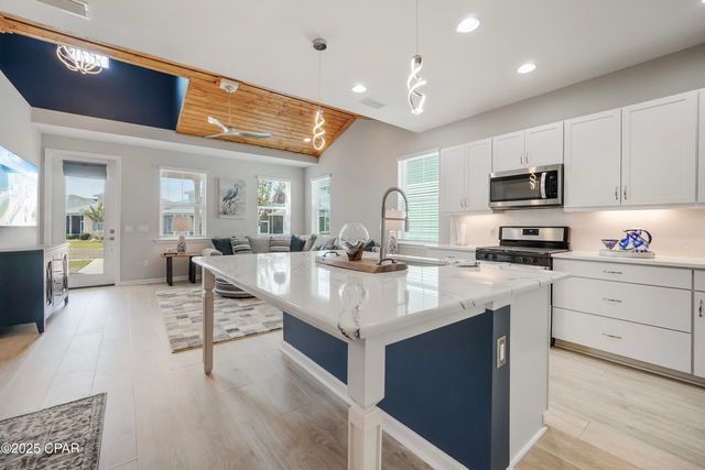 8686 Conch Shell Court, Panama City Beach, FL 32413