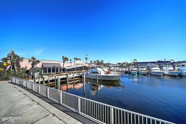 8686 Conch Shell Court, Panama City Beach, FL 32413