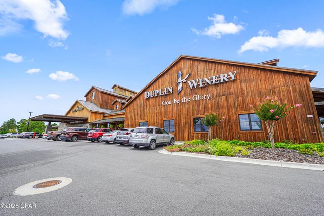 8686 Conch Shell Court, Panama City Beach, FL 32413