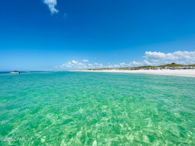 8686 Conch Shell Court, Panama City Beach, FL 32413