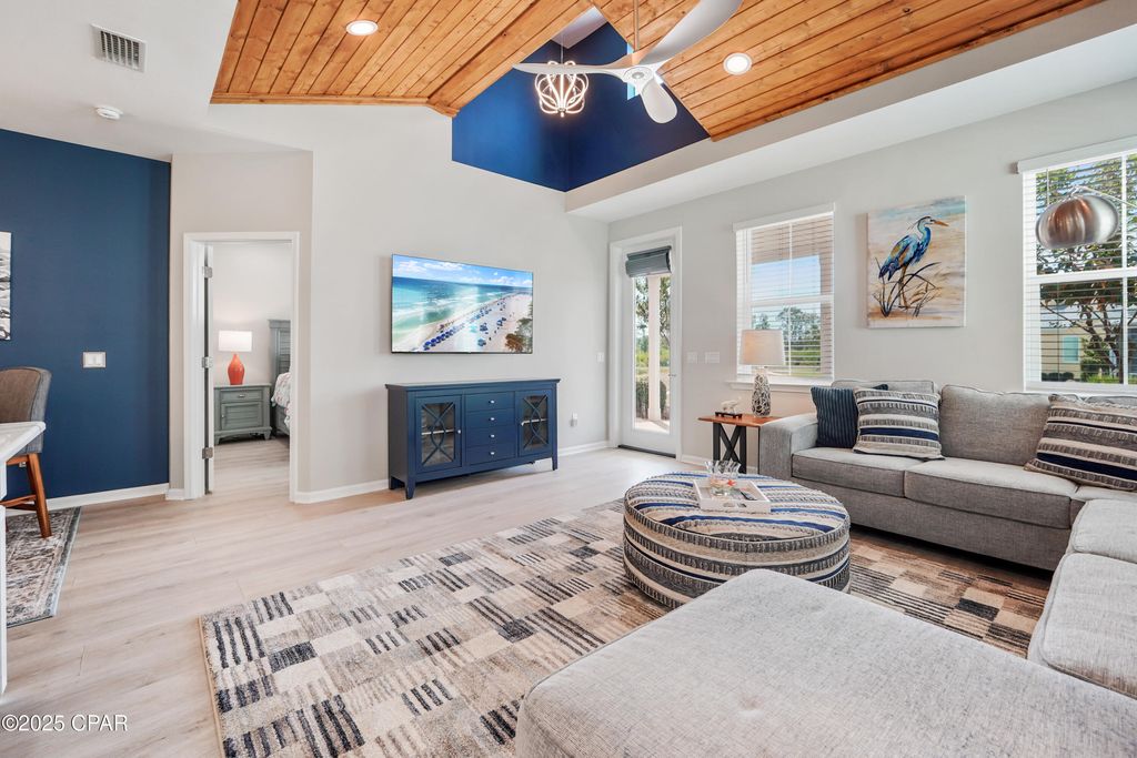 8686 Conch Shell Court, Panama City Beach, FL 32413