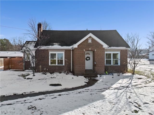 34549 Detroit Road, Avon, OH 44011