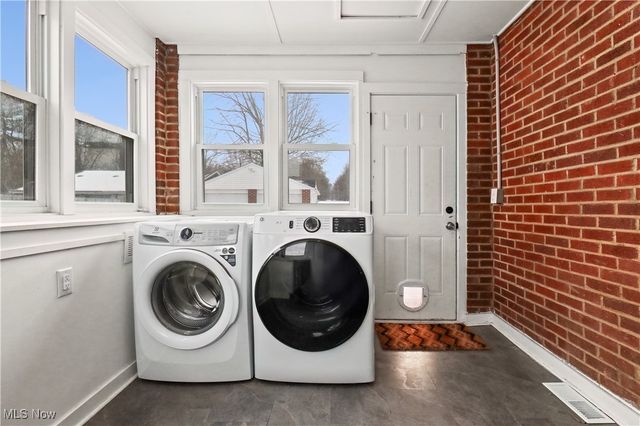 34549 Detroit Road, Avon, OH 44011