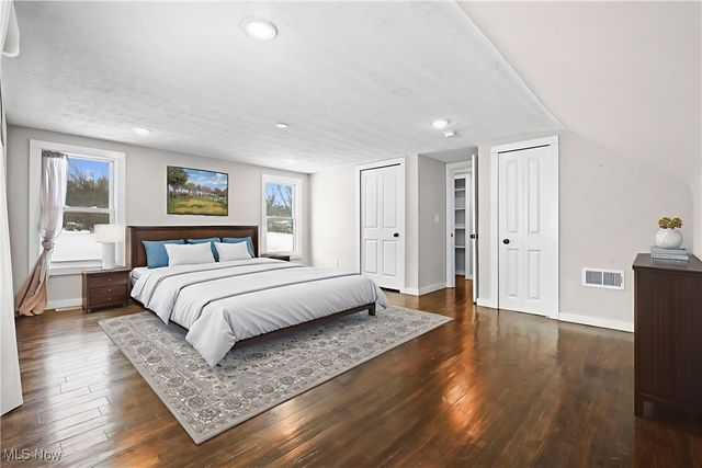 34549 Detroit Road, Avon, OH 44011