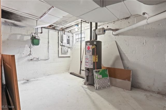 34549 Detroit Road, Avon, OH 44011