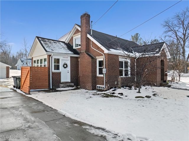 34549 Detroit Road, Avon, OH 44011