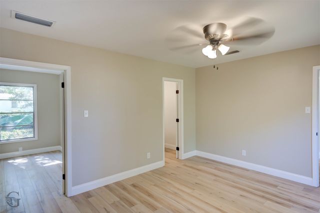 112 Y Jean Street, Bossier City, LA 71112