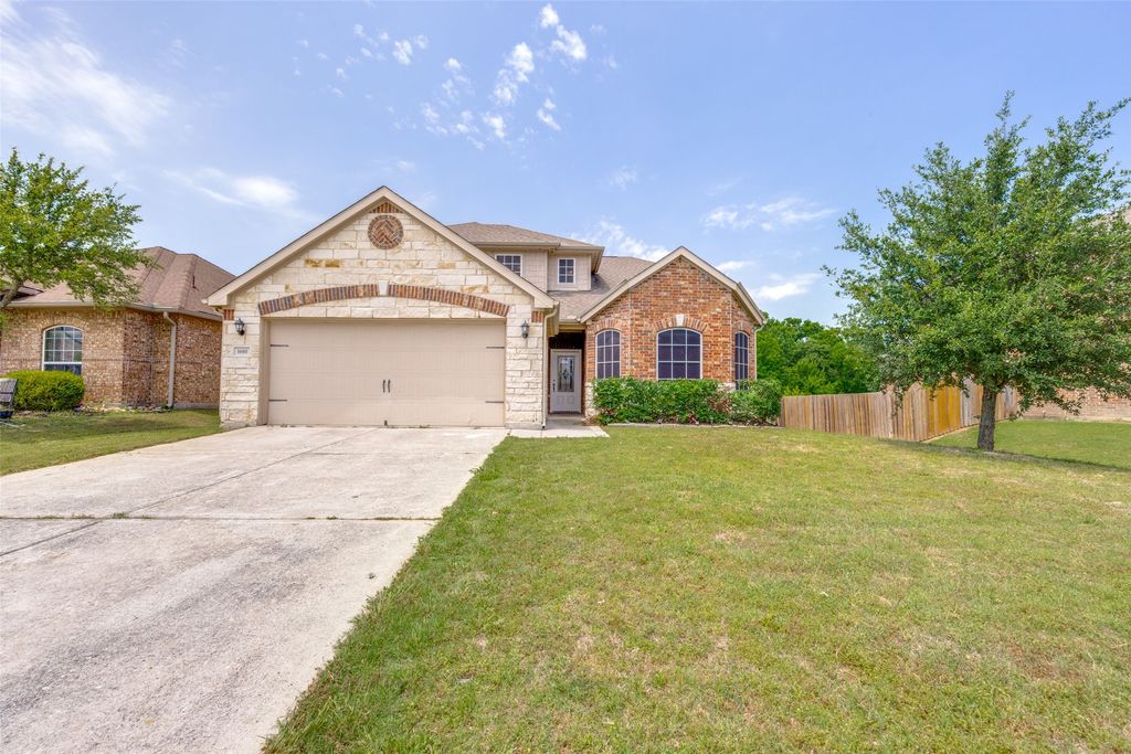 1608 Persimmon Drive, Anna, TX 75409