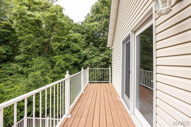 1660 Golf Course Drive, Belleville, IL 62220