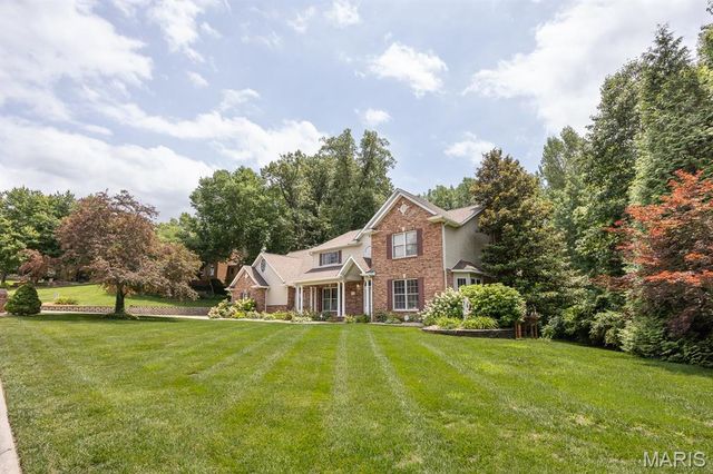 1660 Golf Course Drive, Belleville, IL 62220
