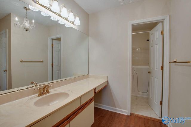 313 Kensington Court 313, Huntsville, AL 35802