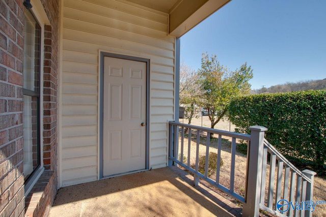 313 Kensington Court 313, Huntsville, AL 35802