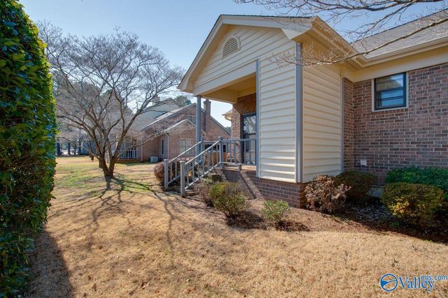 313 Kensington Court 313, Huntsville, AL 35802