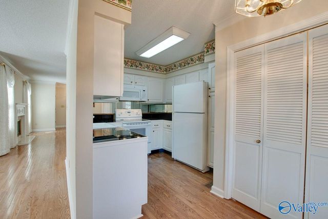 313 Kensington Court 313, Huntsville, AL 35802