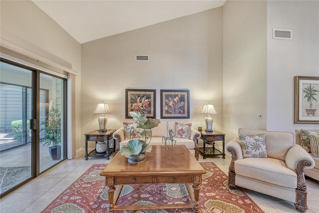 4555 CHANDLERS FORDE 47, Sarasota, FL 34235