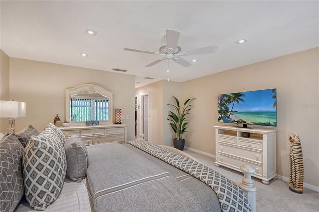 4555 CHANDLERS FORDE 47, Sarasota, FL 34235