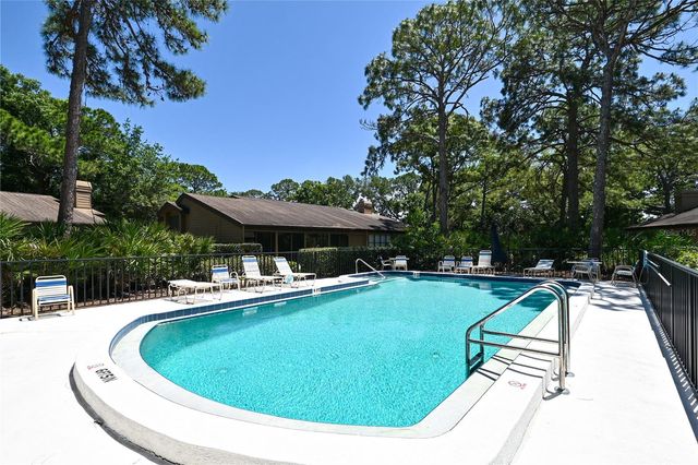 4555 CHANDLERS FORDE 47, Sarasota, FL 34235