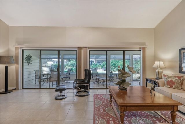 4555 CHANDLERS FORDE 47, Sarasota, FL 34235