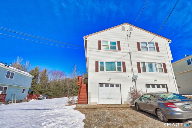 151 Downes Street 3A, Waterbury, CT 06704