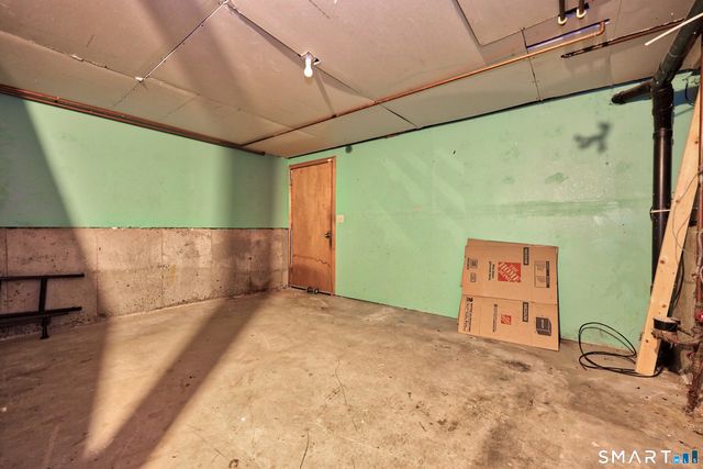 151 Downes Street 3A, Waterbury, CT 06704