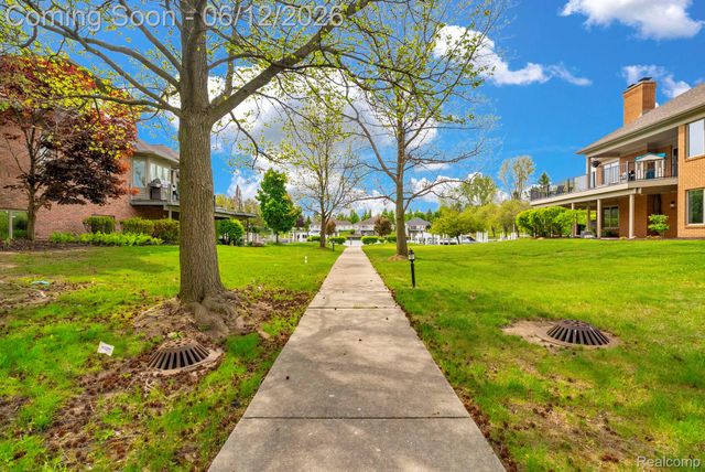 3737 Harbor Lane, East China Township, MI 48054