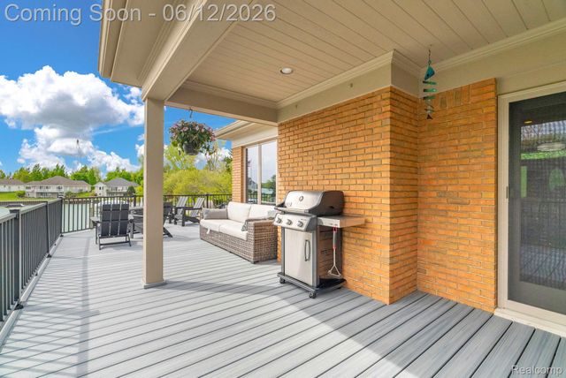 3737 Harbor Lane, East China Township, MI 48054