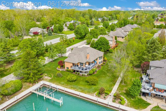 3737 Harbor Lane, East China Township, MI 48054