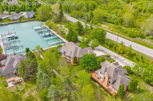 3737 Harbor Lane, East China Township, MI 48054